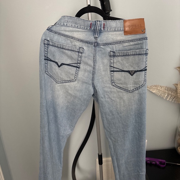 Guess medium rise tapered slim halsted fit jeans - Picture 4 of 4
